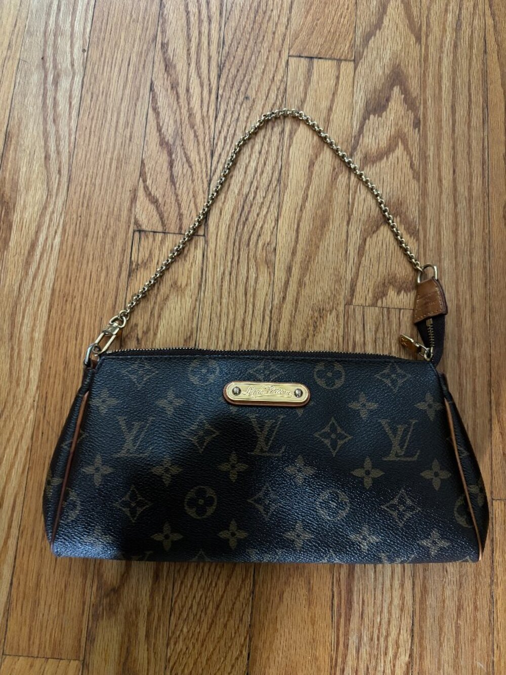 Louis Vuitton  Monogram Eva Pochette w/ Strap Like New